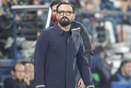 Bordalás sigue a lo suyo antes del Betis-Valencia: "Nos sentimos perjudicados" Bordalás sigue a lo suyo antes del Betis-Valencia: "Nos sentimos perjudicados"