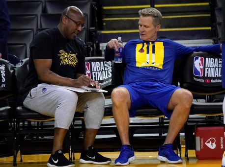 Mike Brown será el nuevo entrenador de los Sacramento Kings Mike Brown será el nuevo entrenador de los Sacramento Kings