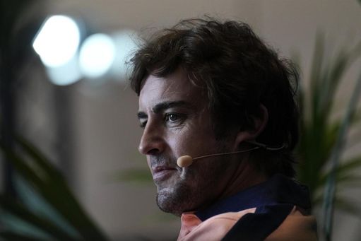 Alonso: "Estoy contento del inicio, pero no de los puntos"