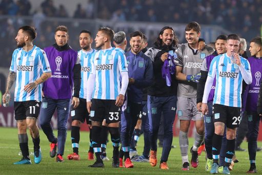 Racing busca cerrar su pase a octavos ante un River Plate eliminado Racing busca cerrar su pase a octavos ante un River Plate eliminado