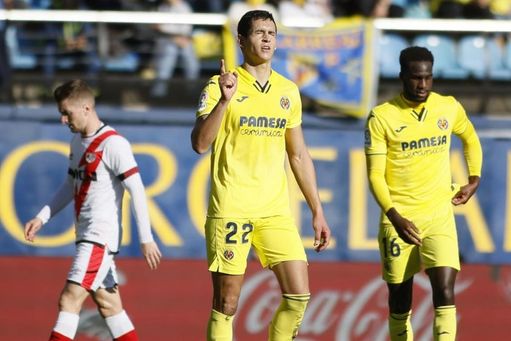 Mandi, central del Villarreal CF hasta 2025. Mandi, central del Villarreal CF hasta 2025.
