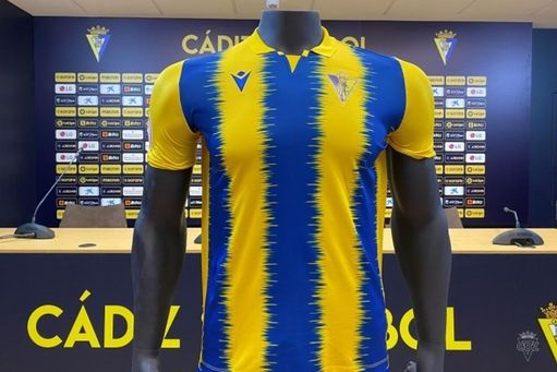 Equipación del filial del Cádiz para la próxima temporada